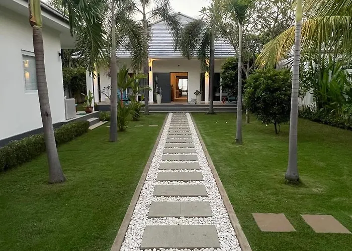 Beachfront Rice Field View Lovina Serenity Bali Pengastulan